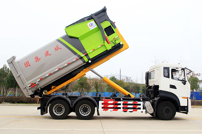 18-20方天龍勾臂垃圾車