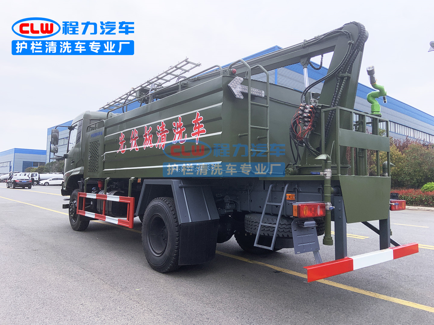 東風天錦4驅越野光伏板清洗車